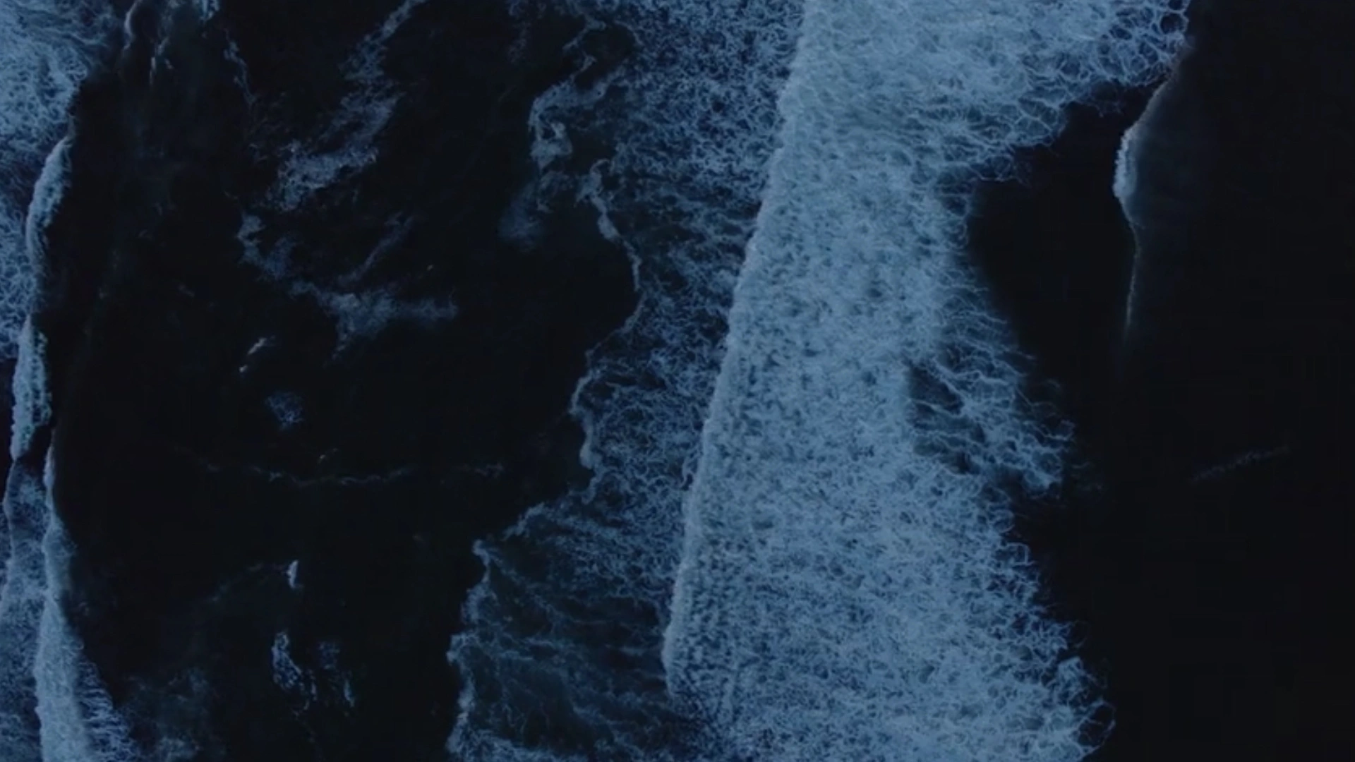 Вдали от столиц